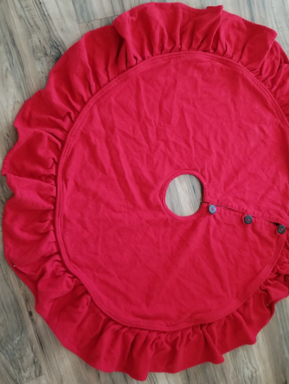 World market Christmas Tree Skirt 121 Cm Dia